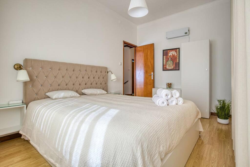 Spacious House In Porto For Family And Friends Maía Esterno foto